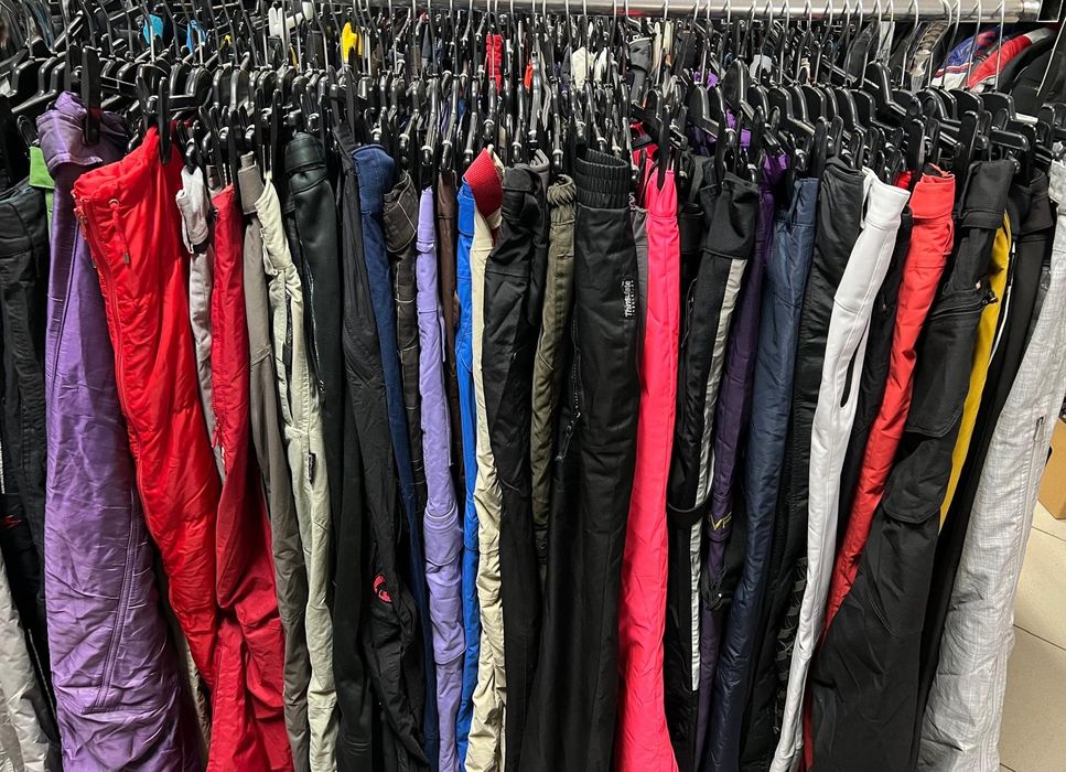 Geaca ski  schi Pantaloni ski mai multe modele