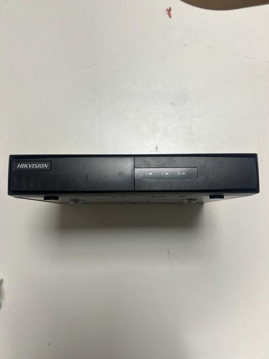 Видеорегистратор Hikvision DS-7116NI-Q1/M
