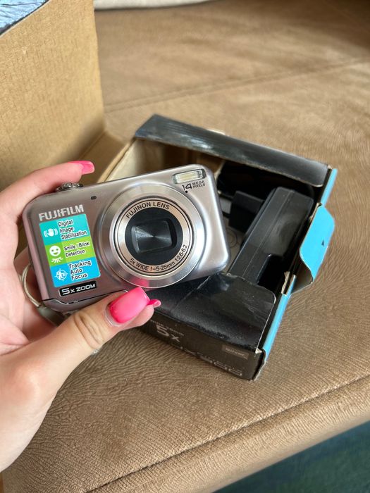 Камера (fujifilm)