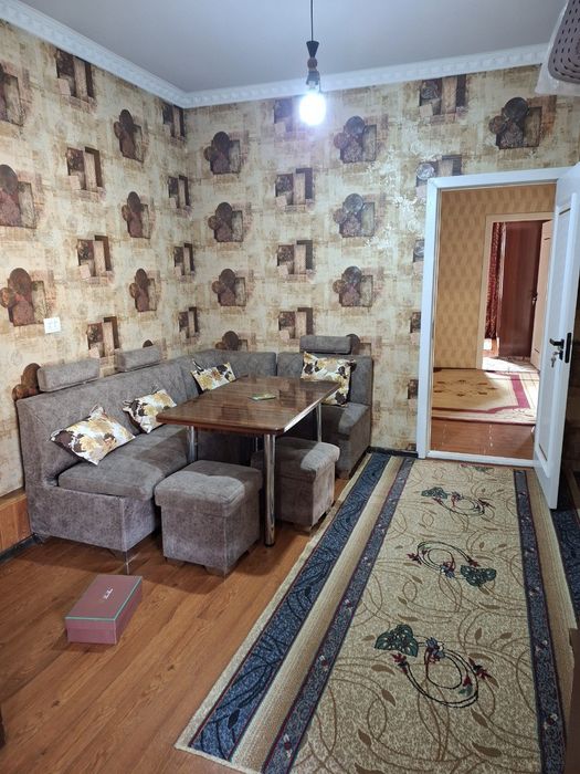 ижарага берилади 3 хонали 100 квадоатли дом