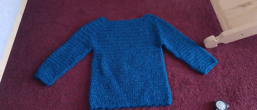 Bluza fetițe 2 -4 ani împletită manual