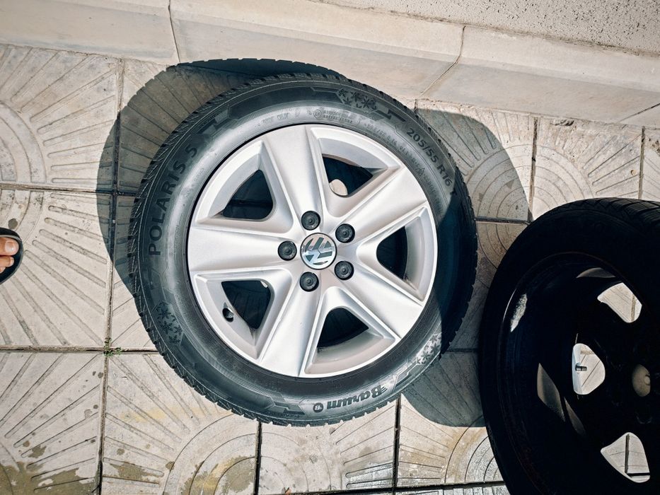 2 броя зимни гуми 205/55/16 Barum Polaris dot 21