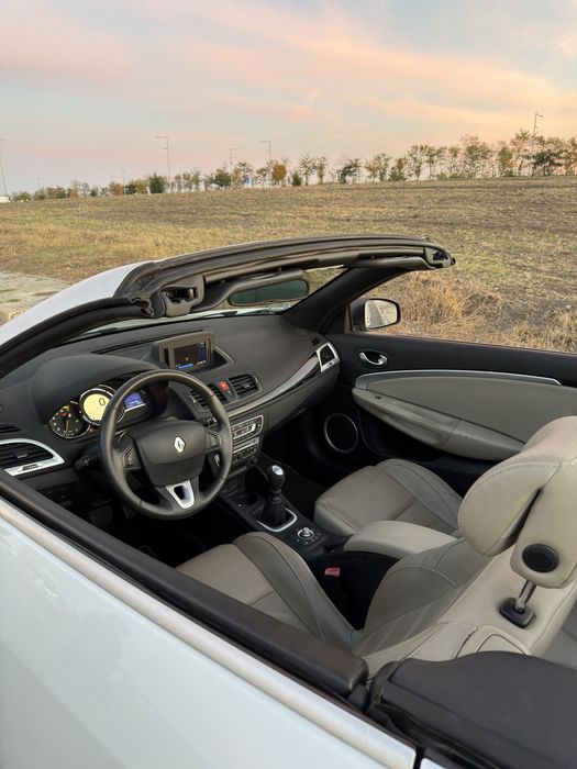 RENAULT Megane 2011 — imagine 2