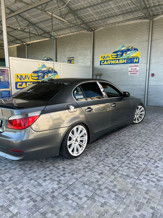 BMW Seria 5 2008 — imagine 2