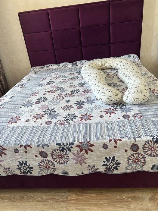 Продам кровать с подъемным механизмом