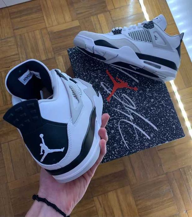 Jordan 4 Retro Military Black R40-R44