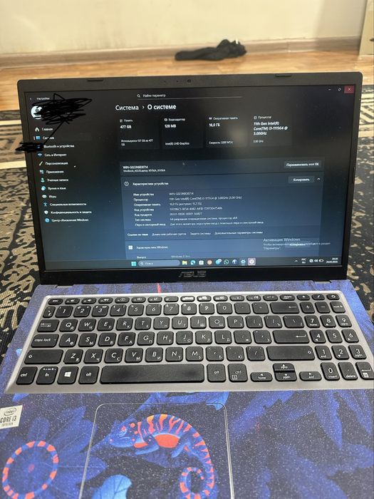 ноутбук asus в хорошем состояний