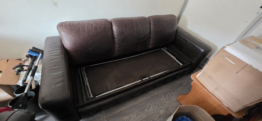 Canea extensibila mobexpert din piele pret 800 lei asigur transport pe