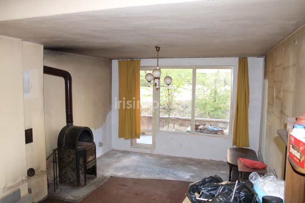 Продава се Тристаен апартамент в София, Карпузица - 120 кв.м за 1792 €/кв.м - Снимка #1