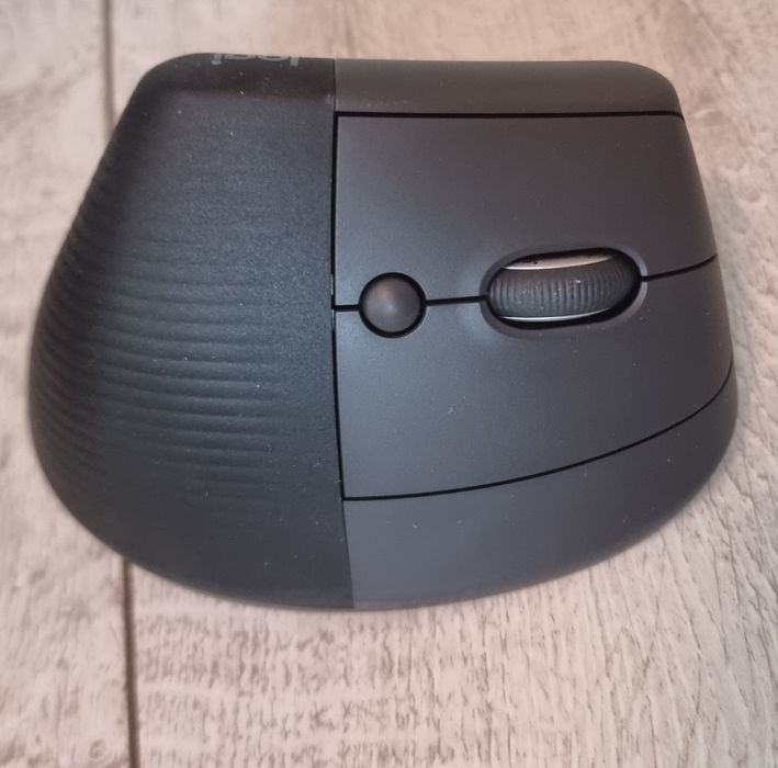 Безжична мишка Logitech