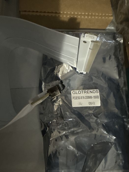 Cablu 15/20cm PCIe 5.0 X16 GPU Riser placa video,unghi 90 grade RX RTX