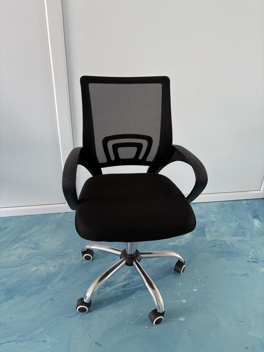 Продам офисное кресло