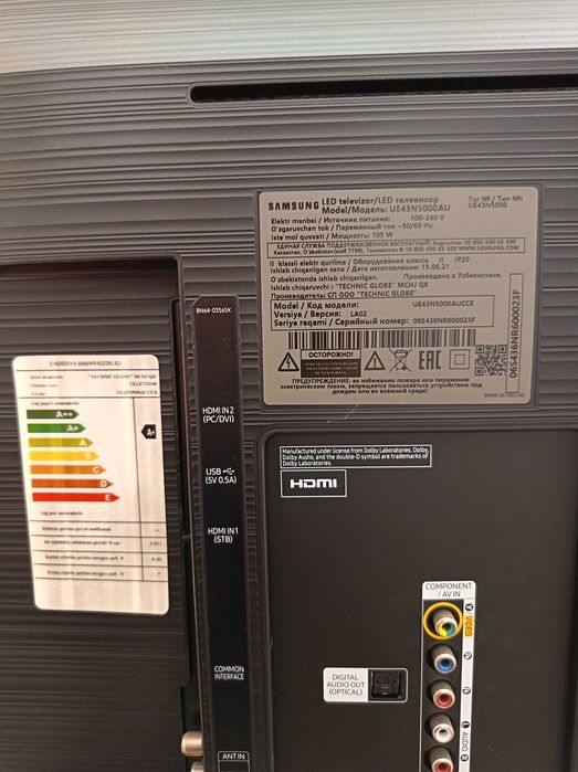 43-дюймовый LED-телевизор Samsung UE43N5000AU