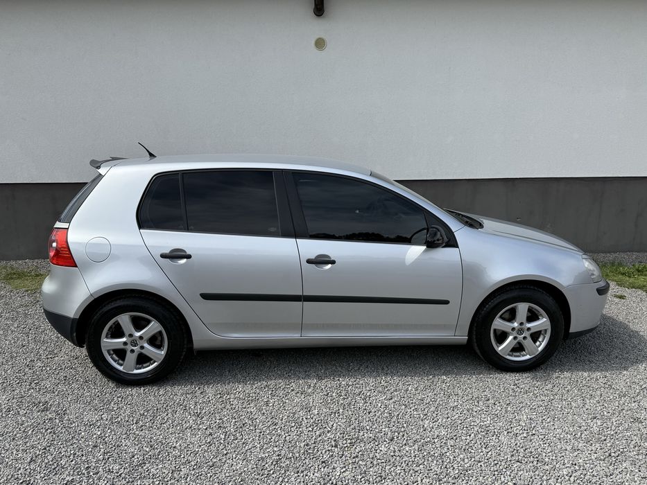 Vw Golf 5 1.4i 2006 Acte la zi