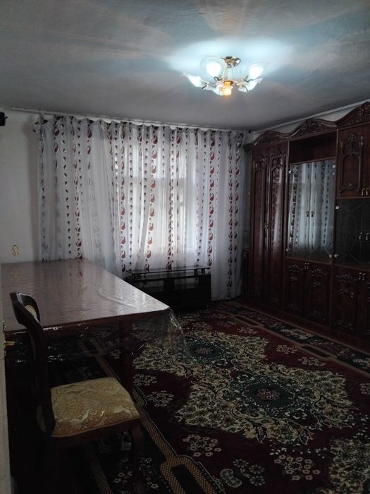 Kottej sotiladi, Angrenda