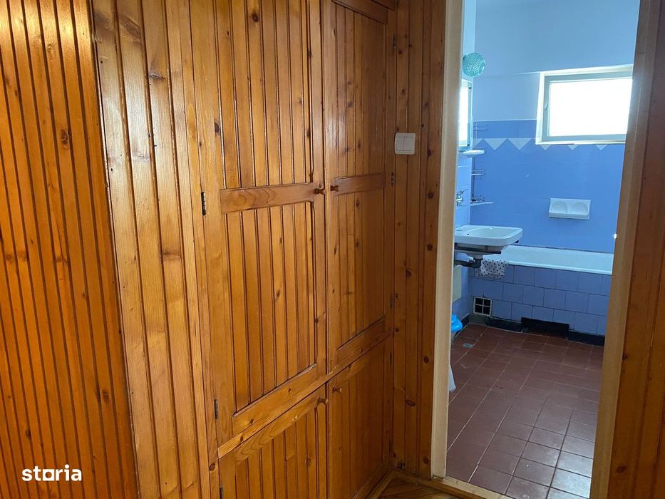 Apartament 4 camere,cu parcare, Calea Victoriei/TURDA
