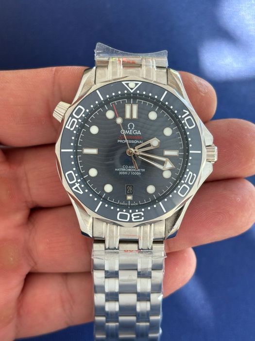 Ceas automatic omega seamaster