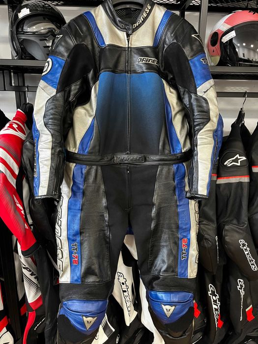 Кожен мото екип DAINESE D-TEC,размер 56-XL ,2 части , протектори