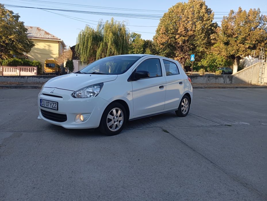Mitsubishi space Star