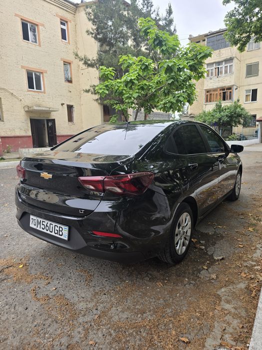 Onix 3-pozisiya sotiladi 24000km yurgan