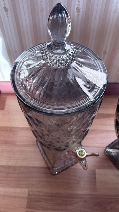 Диспенсер для напитков (Лимонадница)