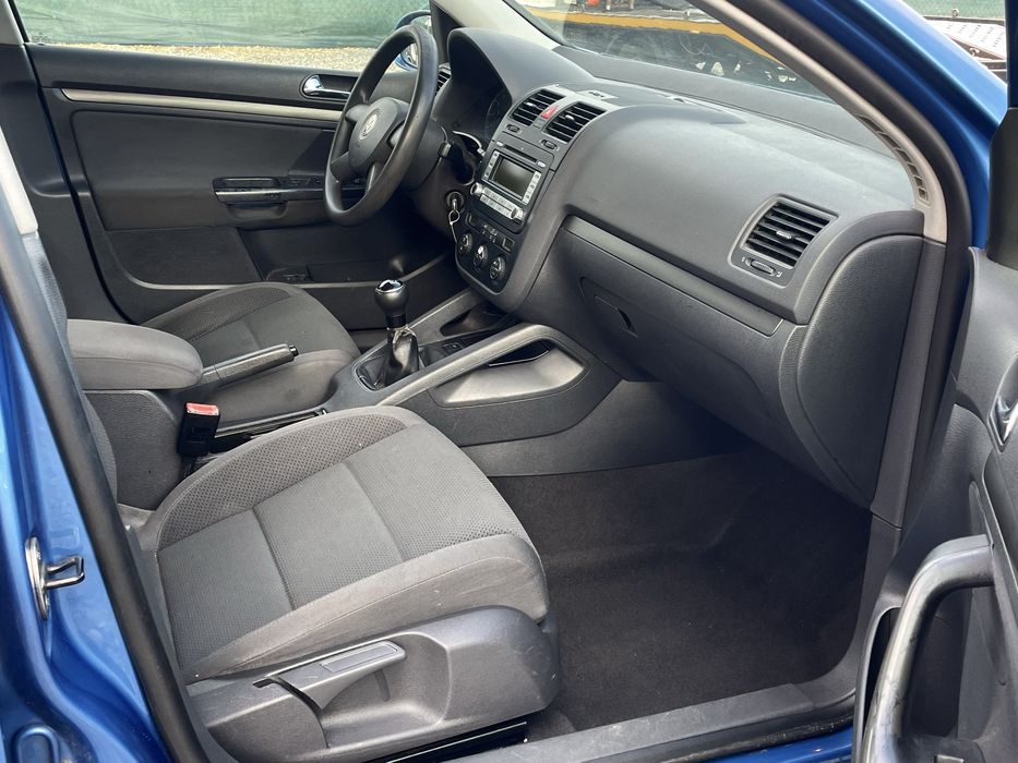 Vw Golf 5 2005 1.4MPI CLIMA Adus Acum .