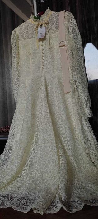 Винтаж услубидаги кўйлак