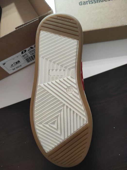 Детски обувки номер 32