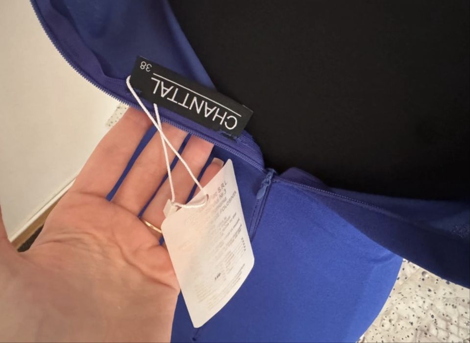 Vand rochie noua cu eticheta M/38