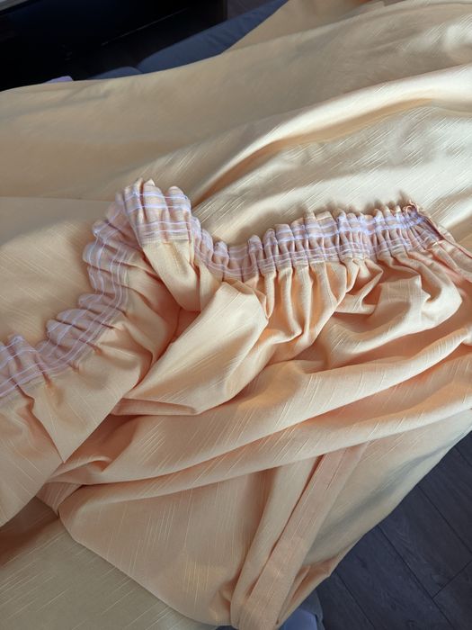 Продавам пердета 2 бр