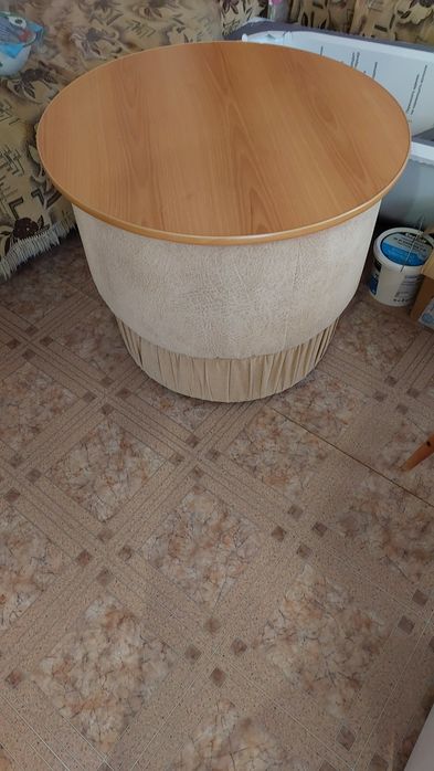 диван угловой  с атоманкой