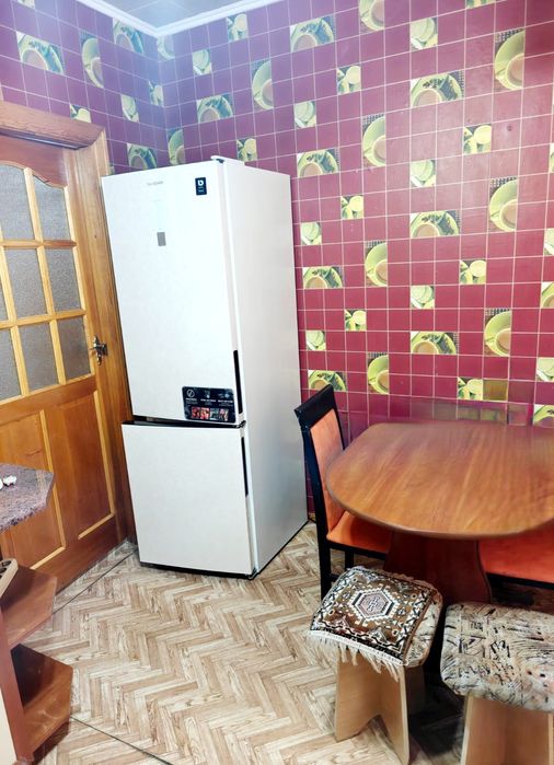продам 2-х ком. 54кв. 3мкр. 4-этаж