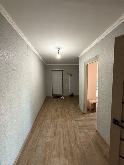 Продам 2 комнатную квартиру