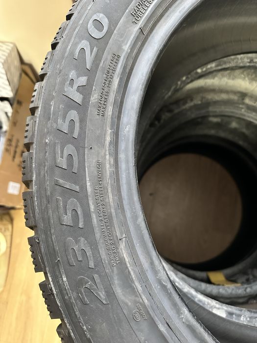 Шины зимние 235 55 R20