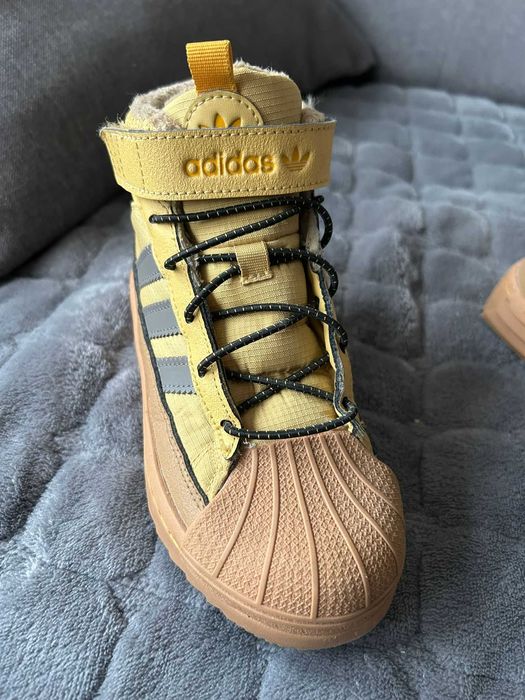 Детски  спортни обувки