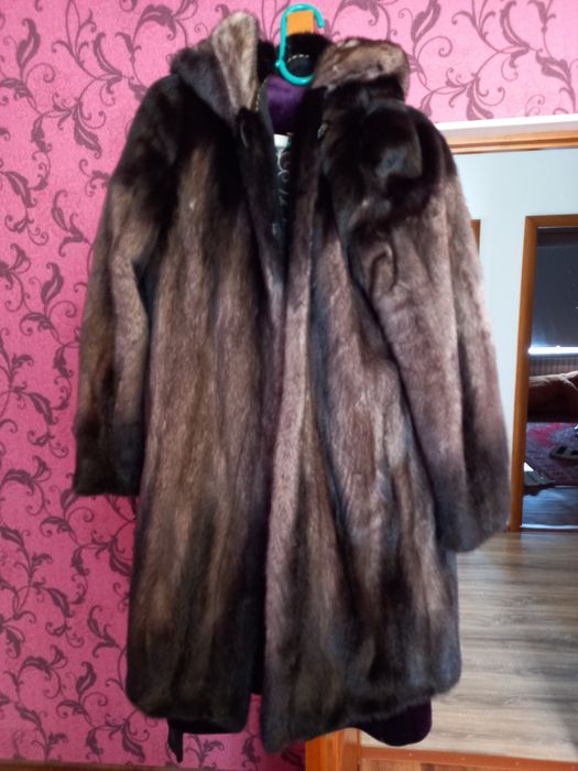Шуба норковая с капюшоном