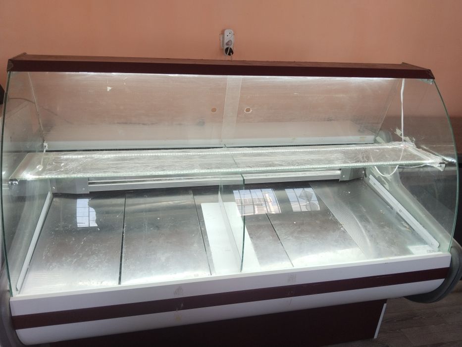 Витриный морозильник