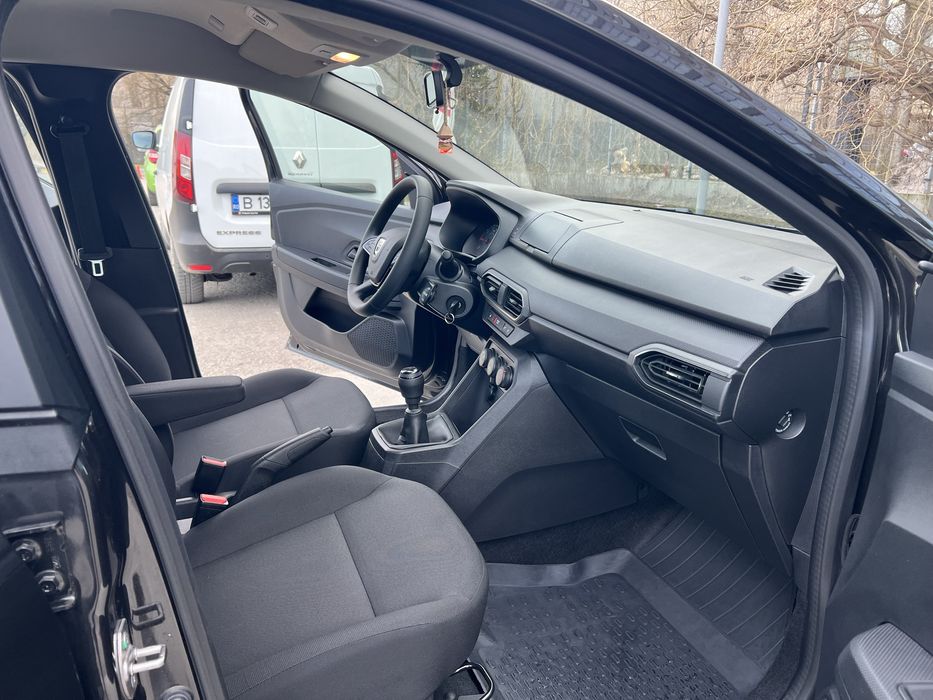 Dacia Logan 1.0 Turbo 90 CP 32.000 km Pret la cash 8900