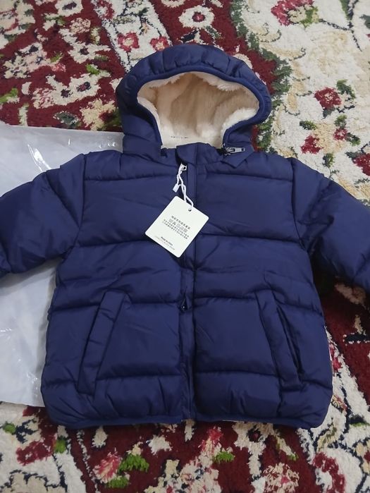 Продаётся детская куртка.