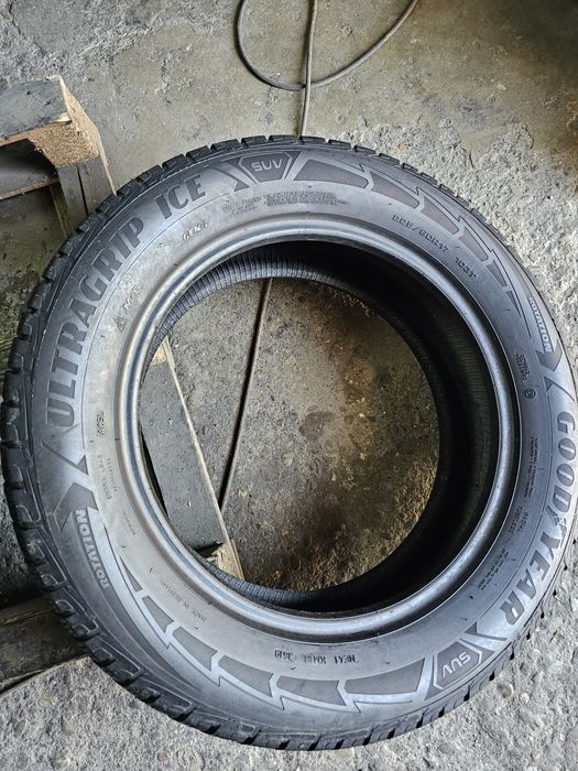2 anvelope iarna 225 60 17 Goodyear 2019