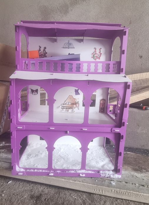 Домик для кукол 3 этажа