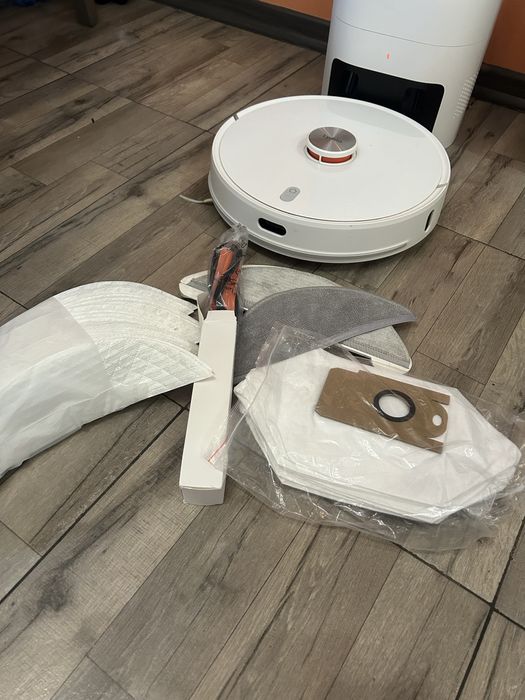 Прахосмукачка робот Xiomi Lydsto R1