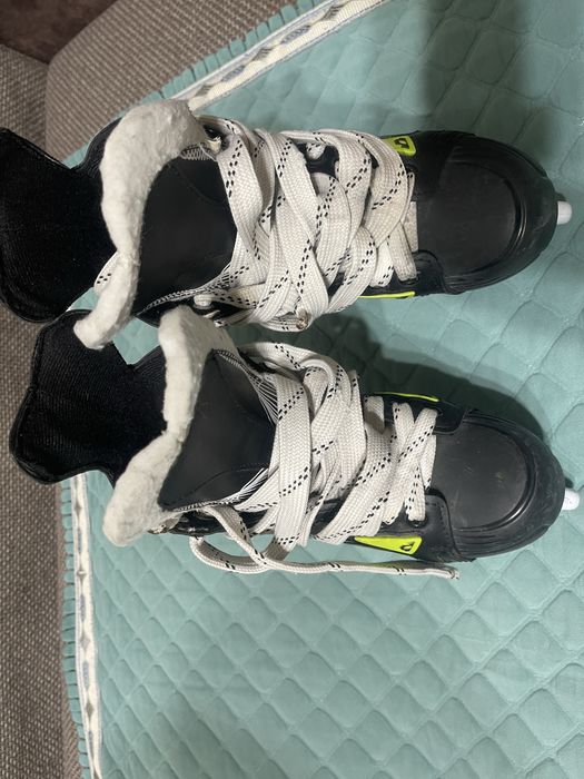 Продам коньки 35 размера