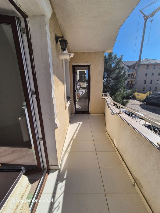 Agenție Exclusivitate închiriere apartament 2 camere decomandat nemobilat sun city
