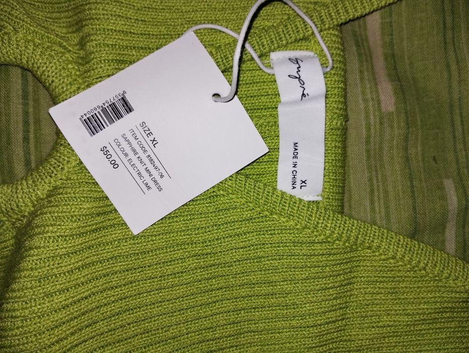 Vând rochiță mărimea XL