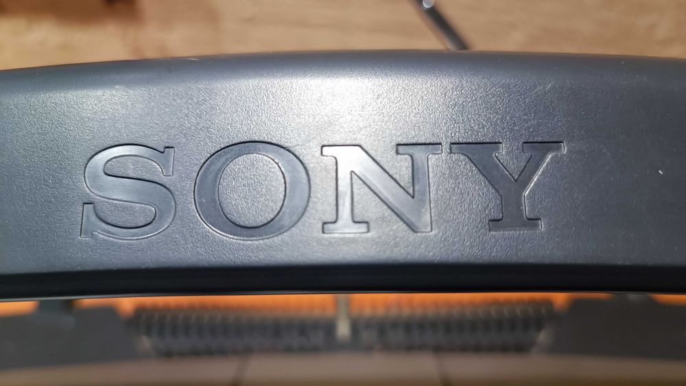 Продам Магнитола SONY