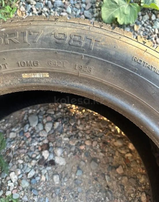 Шины зимние 215/55/r17