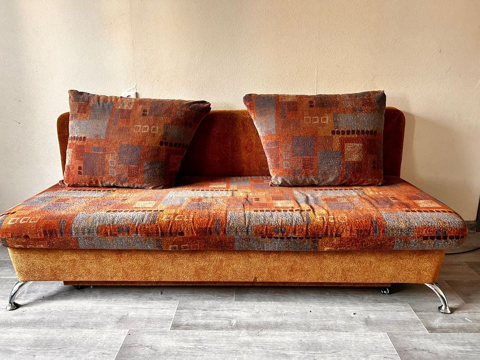 Продам диван б/у