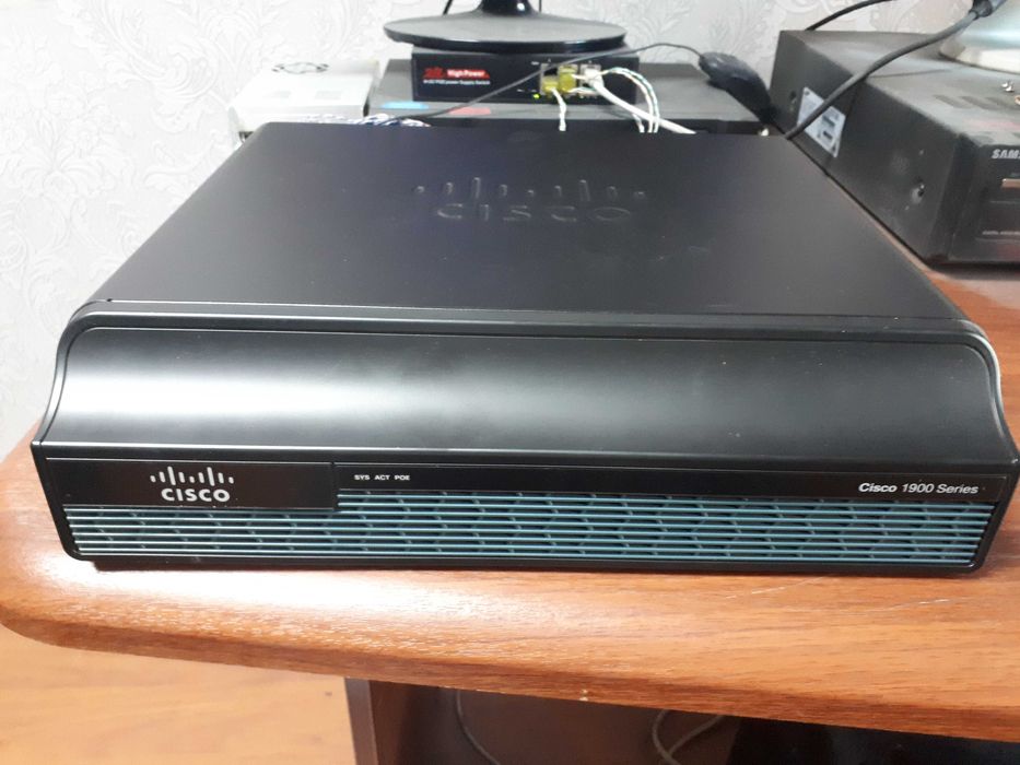 Маршрутизатор CISCO 1941