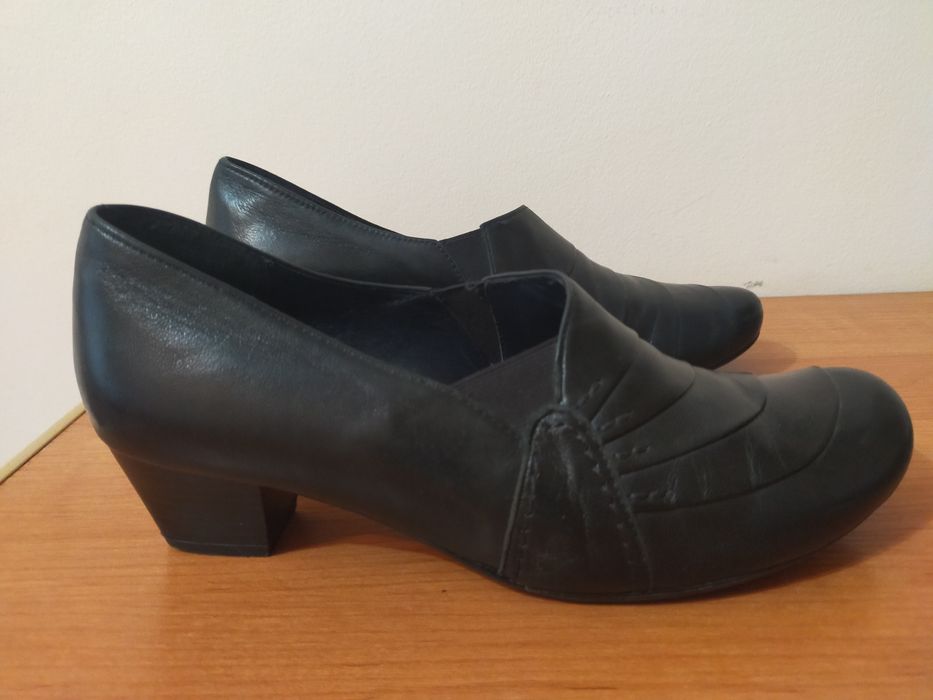 Туфли ( Германия) р.38
